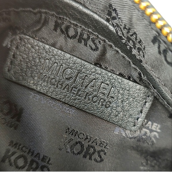 Michael Kors Fulton Black Leather Mini Bag Pebble Leather - Picture 4 of 4